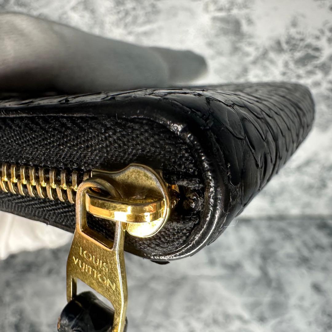 ✨LOUIS VUITTON ✨ルイヴィトン パイソン モノグラム パース