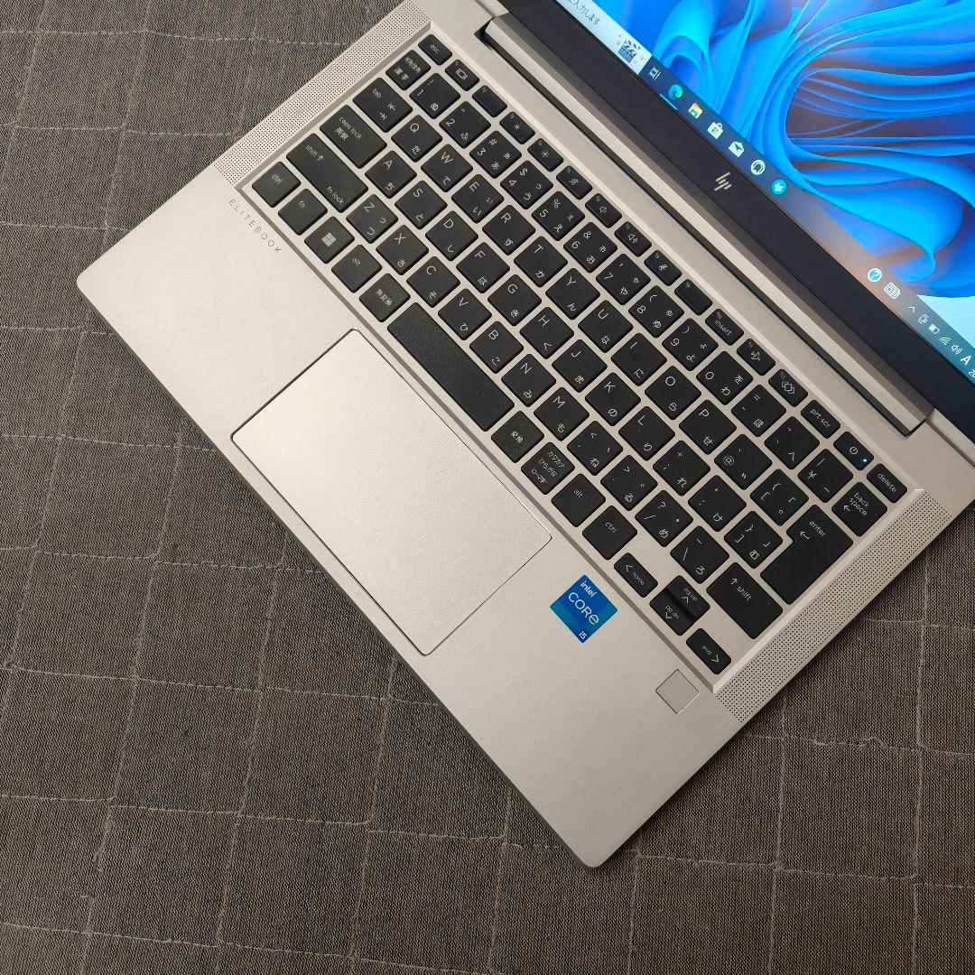 2023年3月 美品 HP 驚速12世代i5 1235u 16GB 新512GB