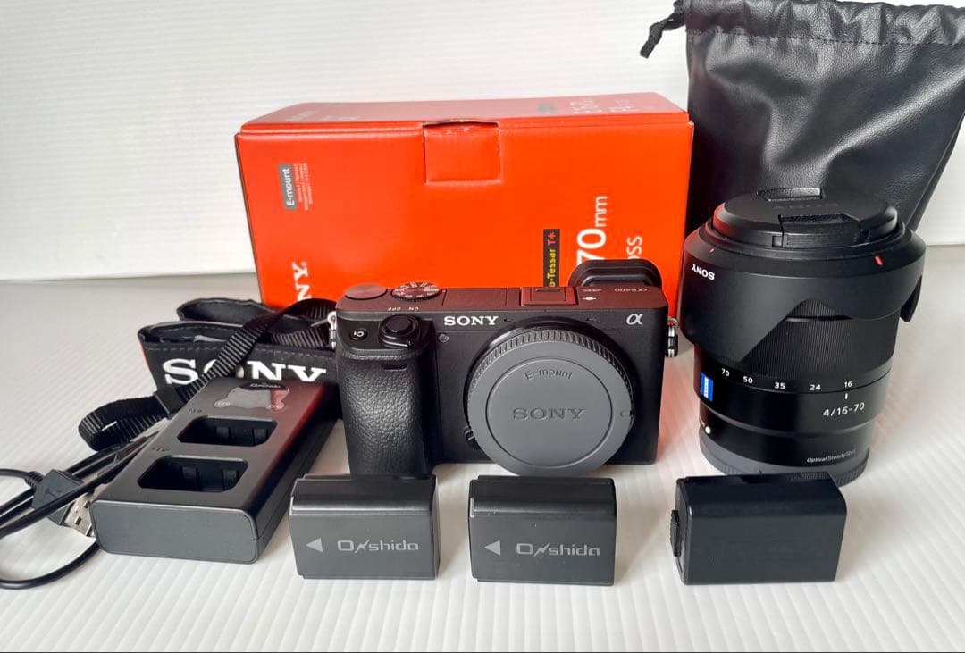 SONY α 6400ミラーレスカメラ 16-70mmレンズ付き