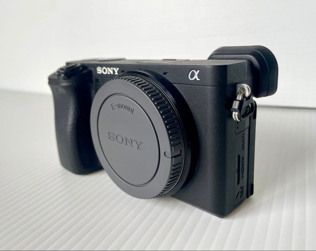 SONY α 6400ミラーレスカメラ 16-70mmレンズ付き