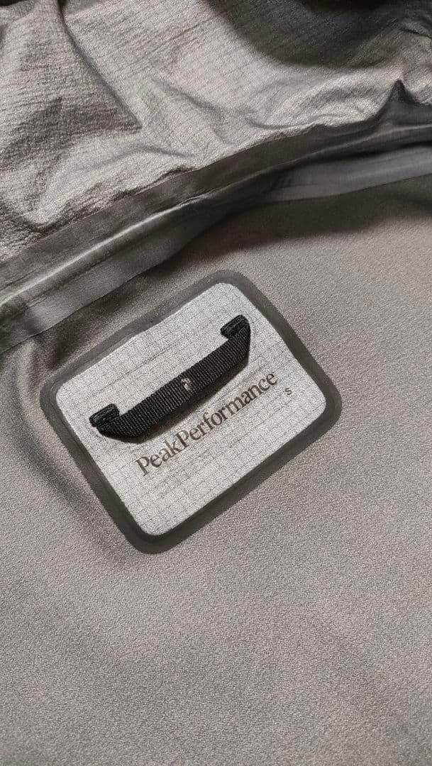 ピークパフォーマンス VERTICAL PRO JACKET (メンズS)