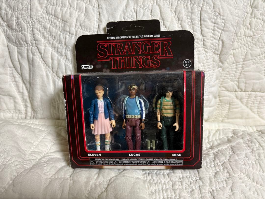 ヴィンテージ　ストレンジャー・シングス フィギュア3体セット