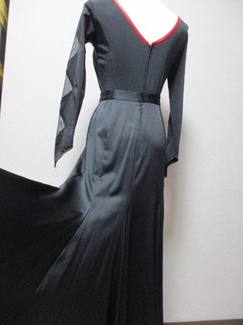 社交ダンス PastTimeパスタイム　赤と黒★3点セットアップ　パソにぴったり