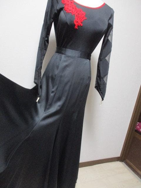 社交ダンス PastTimeパスタイム　赤と黒★3点セットアップ　パソにぴったり