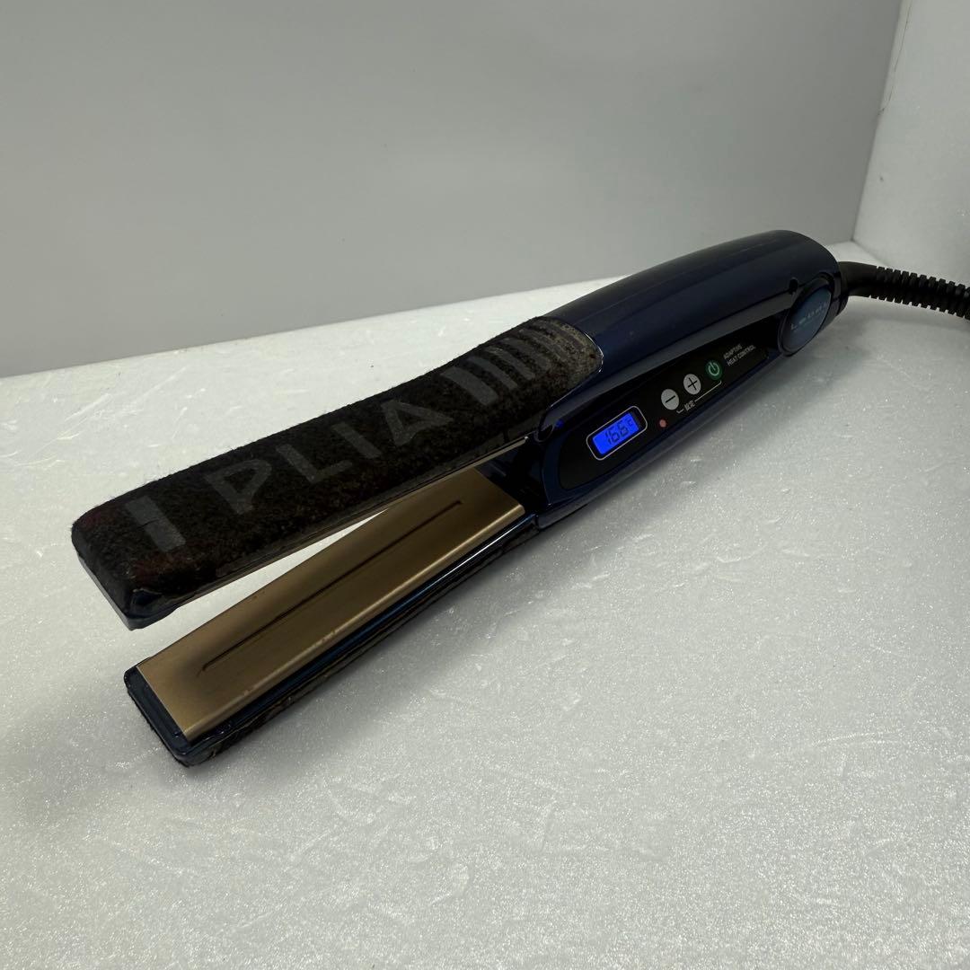 プラス93 ルベル　プライア　ストレートアイロン　LEBEL PLIA　美容室