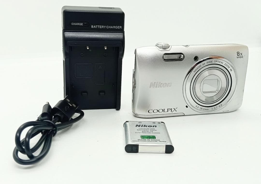 Nikon COOLPIX S3600 8倍ズーム デジタルカメラ 充電器付き
