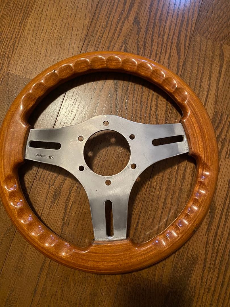 Oba ウッドステアリング　28パイ
