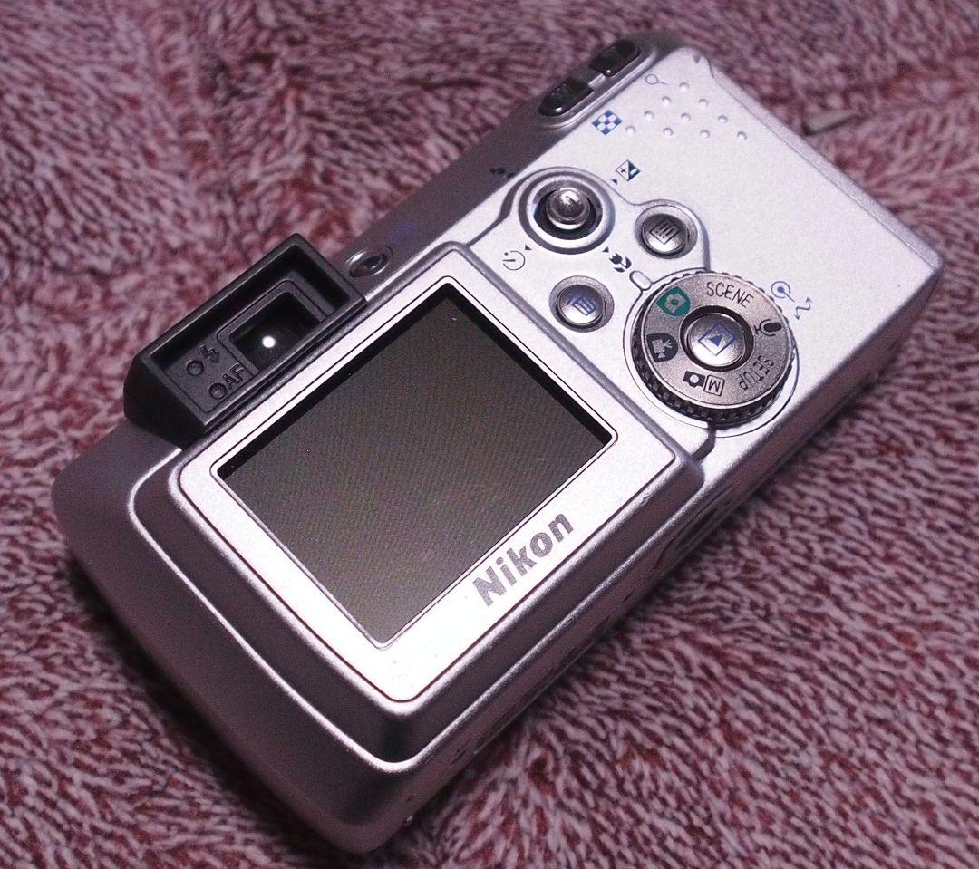 Nicon　COOLPIX　3700　箱あり