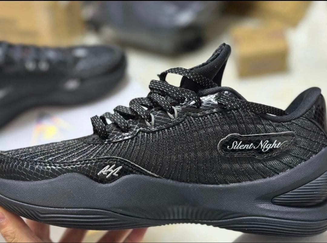 AR1 V2 BLACK 29cm ✖️2