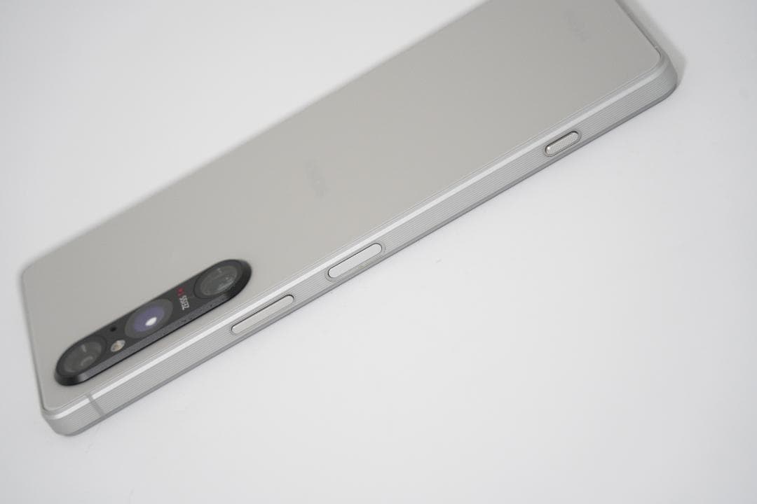 XQ-DQ44 SONY Xperia 1 V プラチナシルバー 512GB