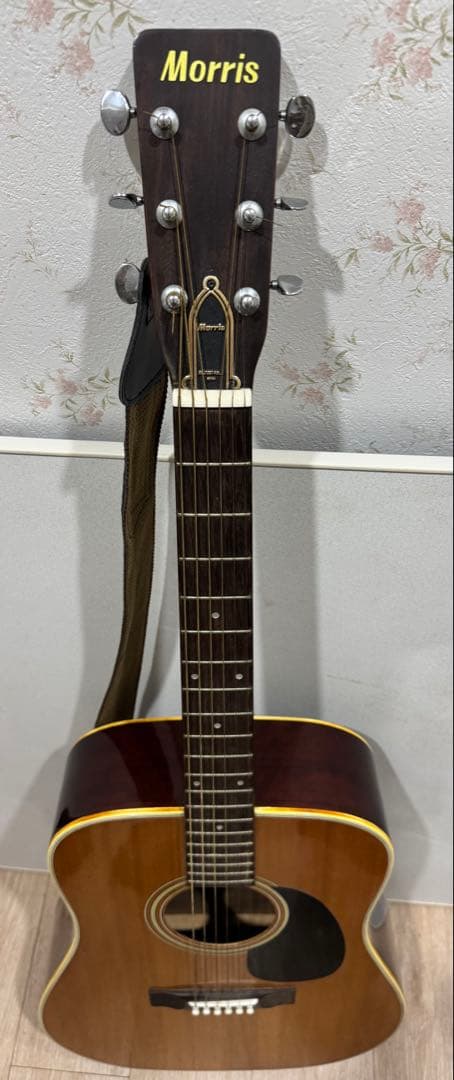 MORRIS W-18 ギター ベルトあり　1973年製 写真あり