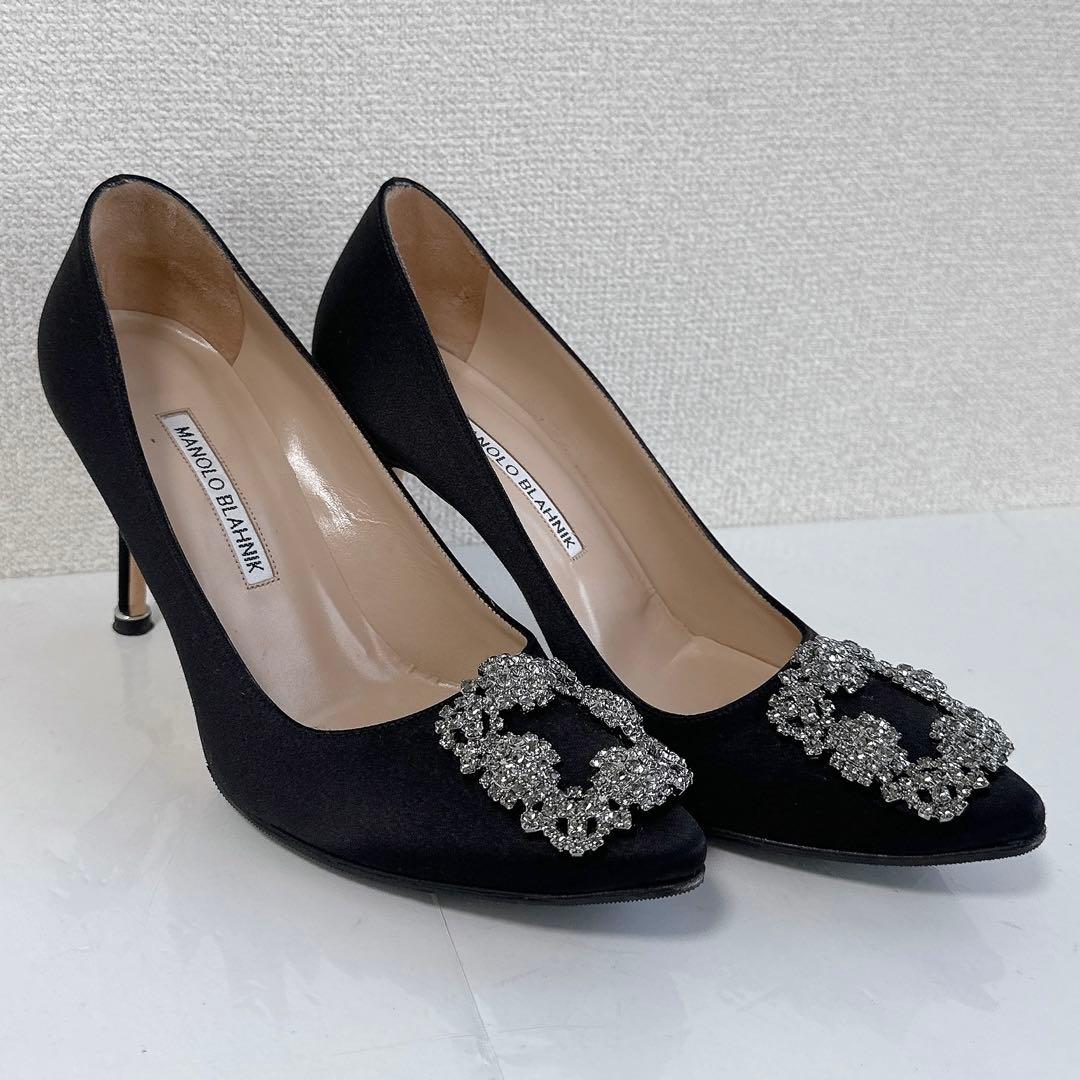 マノロブラニク　ハンギシ　ビジューバックル　ハイヒール　パンプス　黒36.5