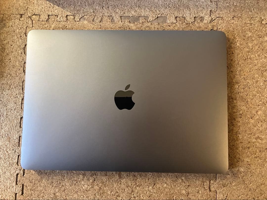 Apple MacBook Air M1 16GB SSD 512 USキー