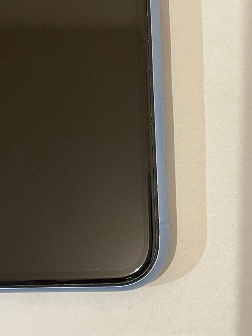 iPhone XR 128GB 充電最大75パーセントSIMフリー　匿名発送