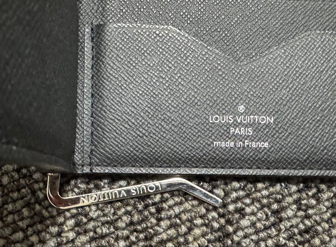 Louis Vuitton ヴィトン ポルトフォイユパンス マネークリップ 黒