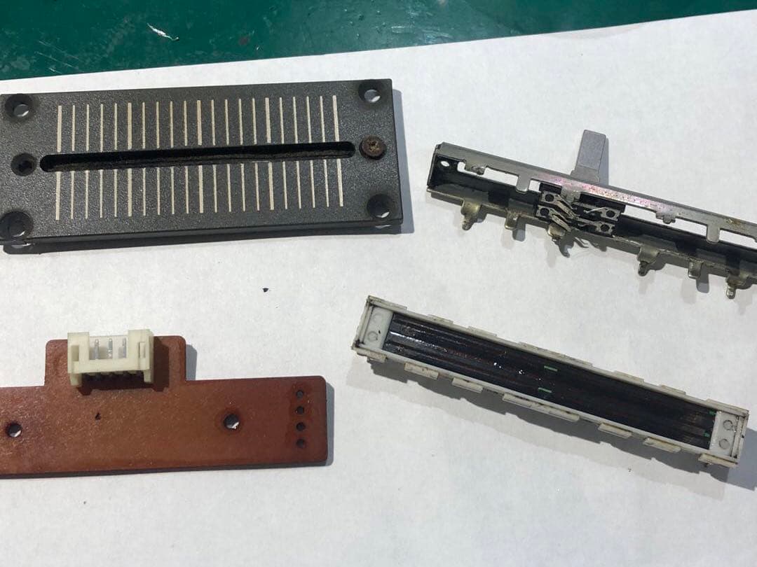 VESTAX ベスタクス　PMC15SL PMC-15SL フェーダーメンテ