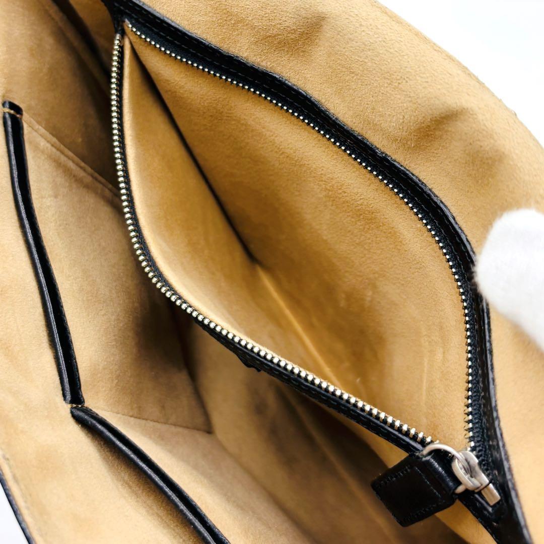 【美品】ココマイスター メッセンジャーバッグ ショルダーバッグ レザー A4 黒