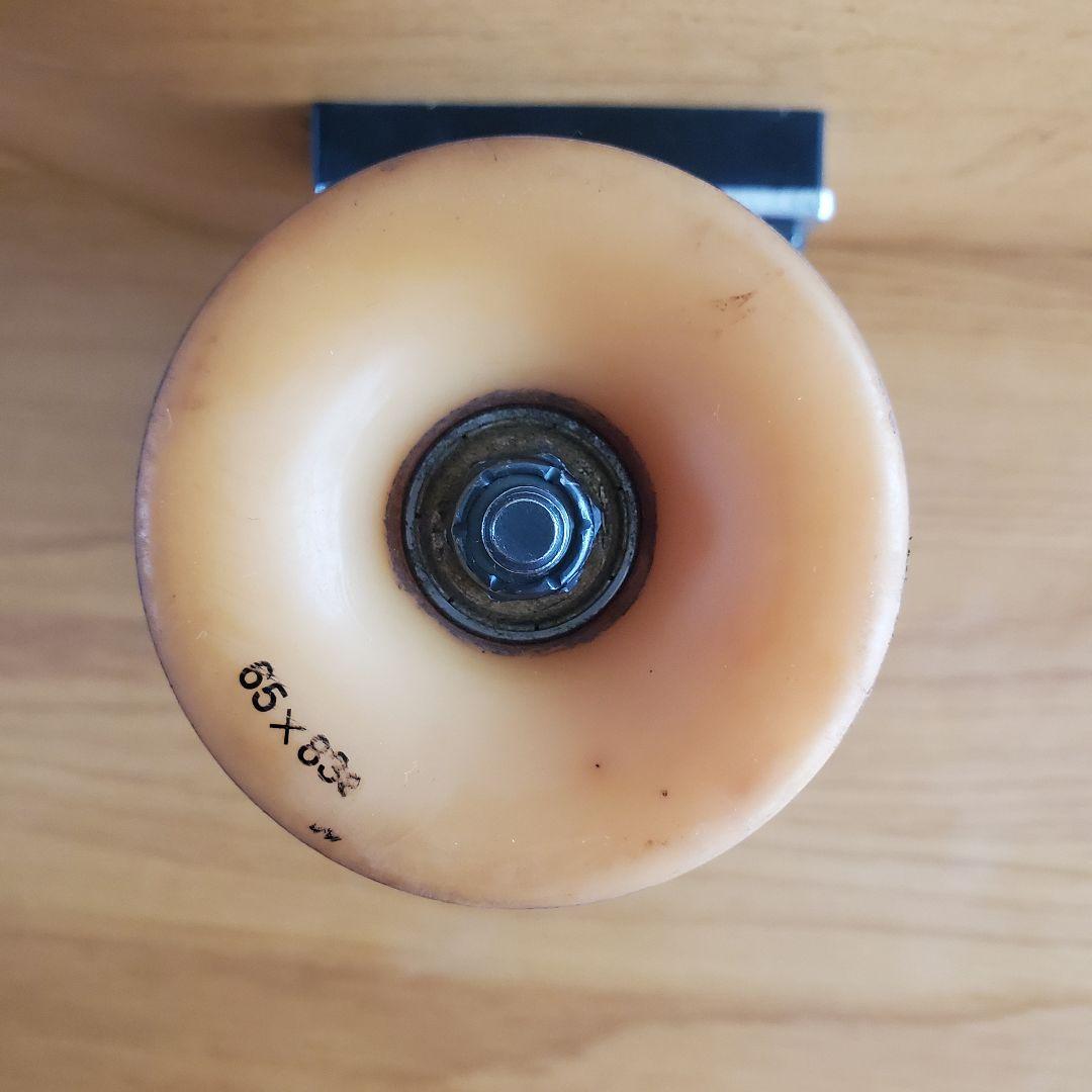 DEUX NEE 中古 Carverタイプトラック搭載 サーフスケートボード