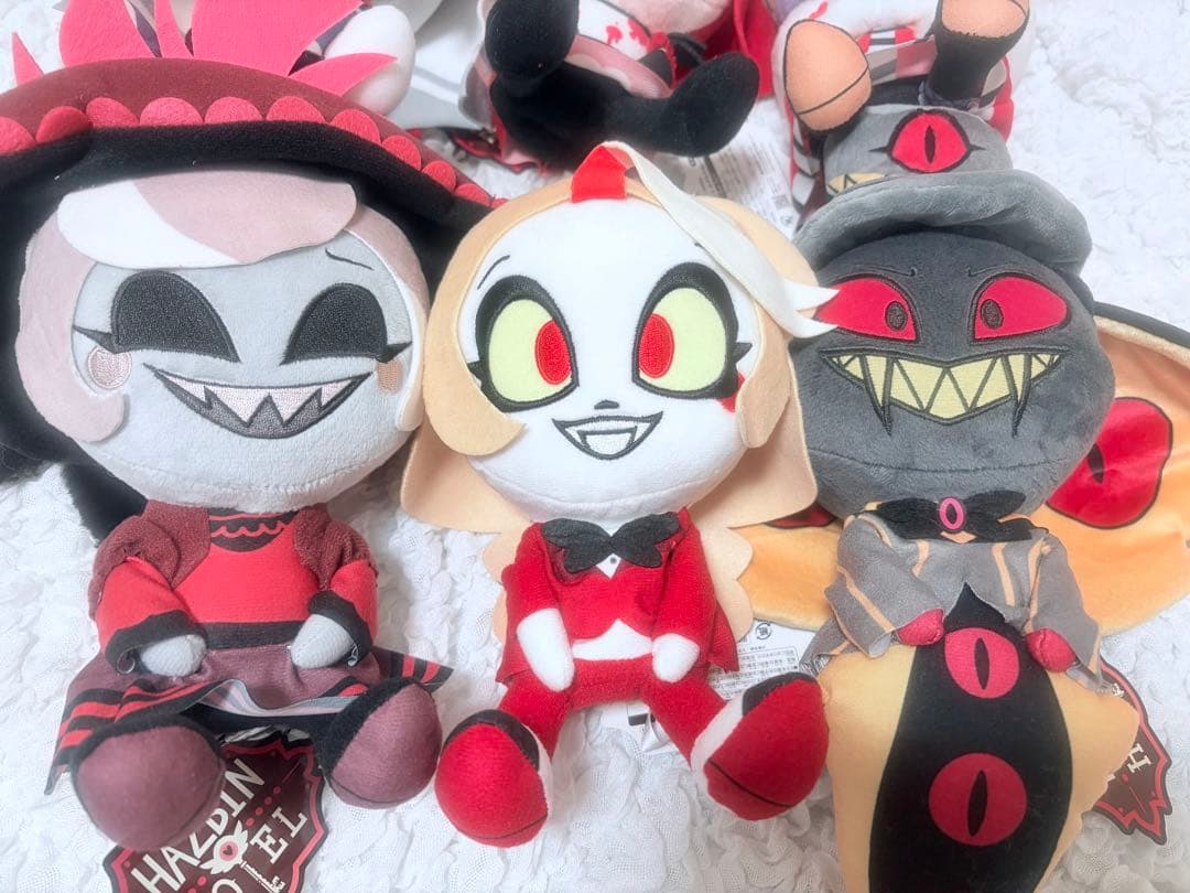 ハズビンホテル おすわりぬいぐるみ ヴァレンティノ チャーリー ニフティロージー