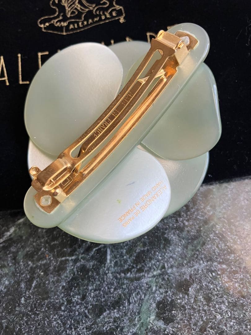 極美品　アレクサンドルドゥパリ　カメリア　バレッタ