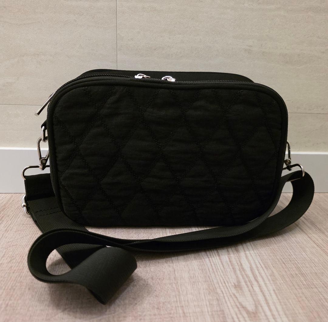 soleileソレイル ブラック ボディバッグ ショルダーバッグ