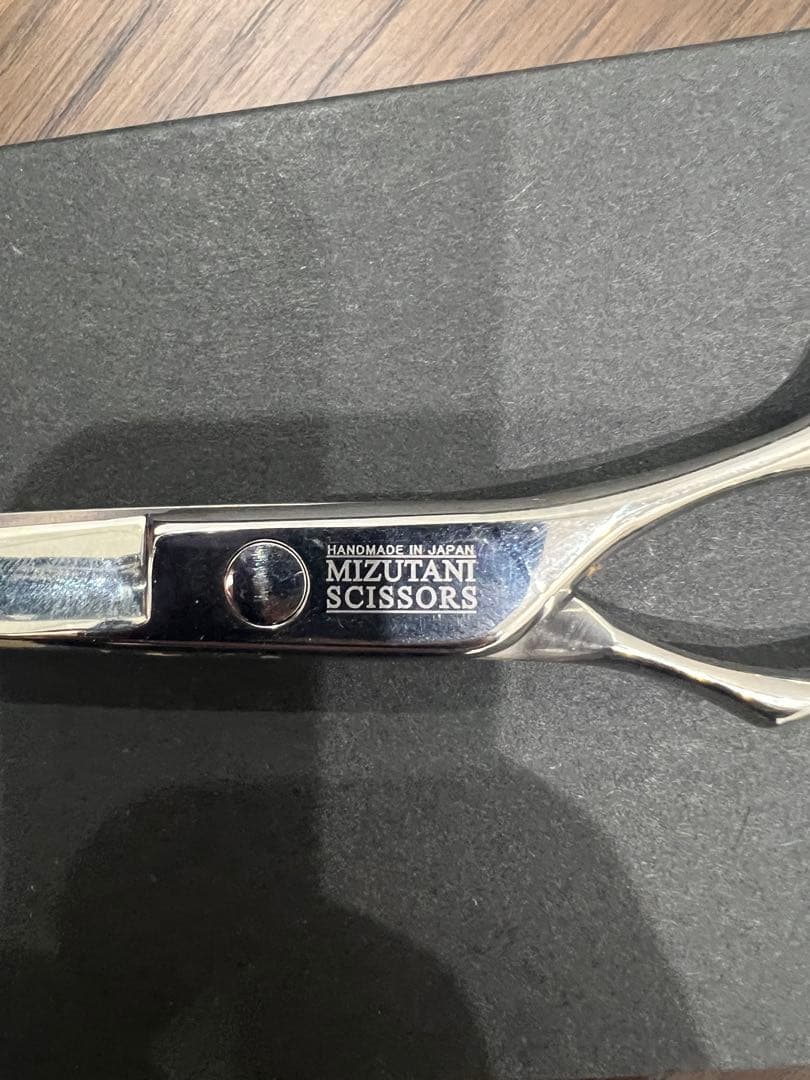 Mizutani ハンドメイド シザー 日本製　5.5インチ