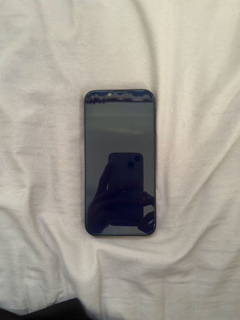 スマートフォン本体 iPhone16e 128GB