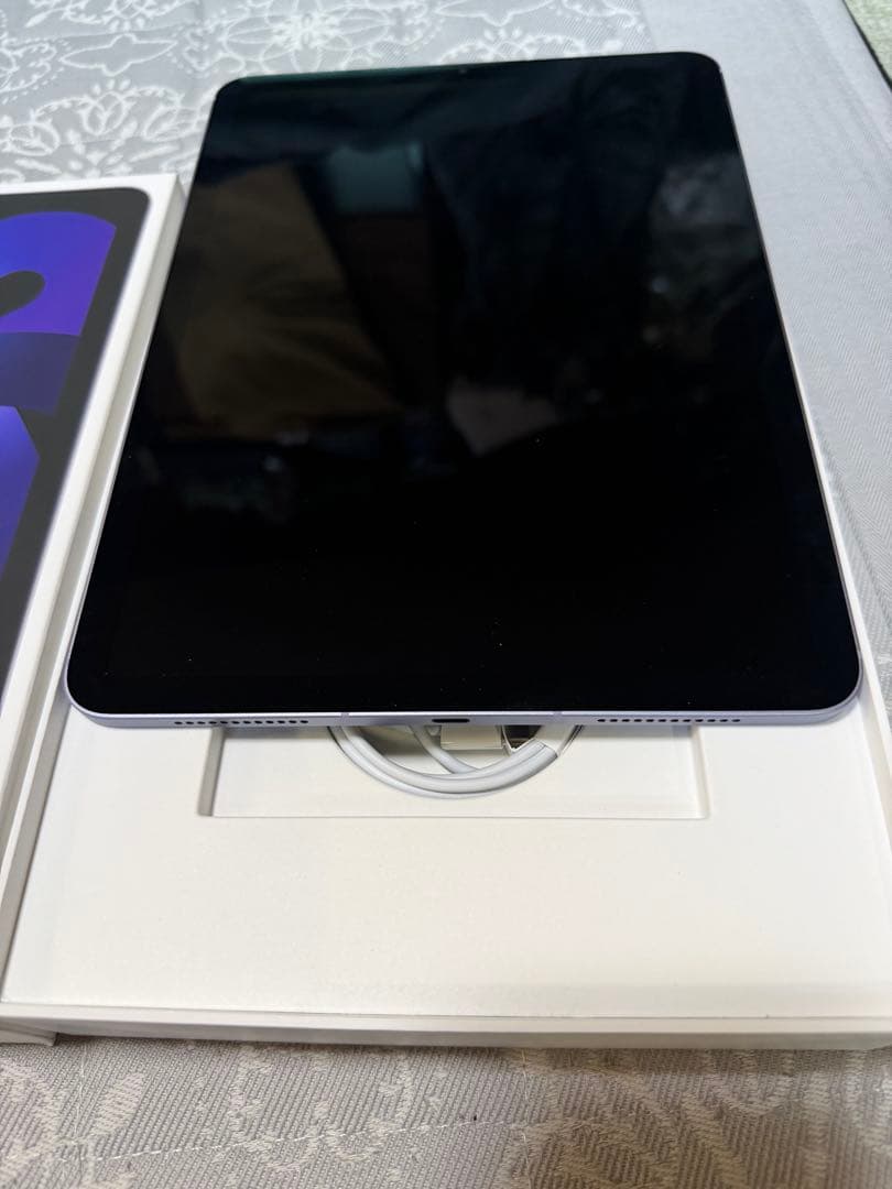 ☆iPad Air 5世代 超美品 付属品未使用☆