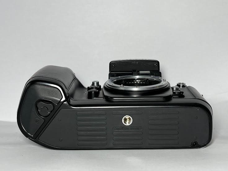 ★極上品★ ニコン NIKON F4 ボディ / ファインダー DP-20
