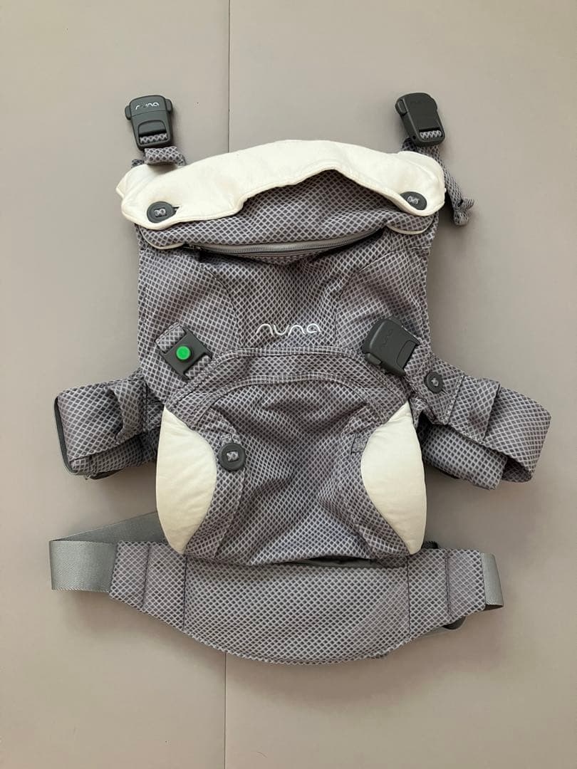 【美品】nuna ベビーキャリア　カドルクリック フォグ