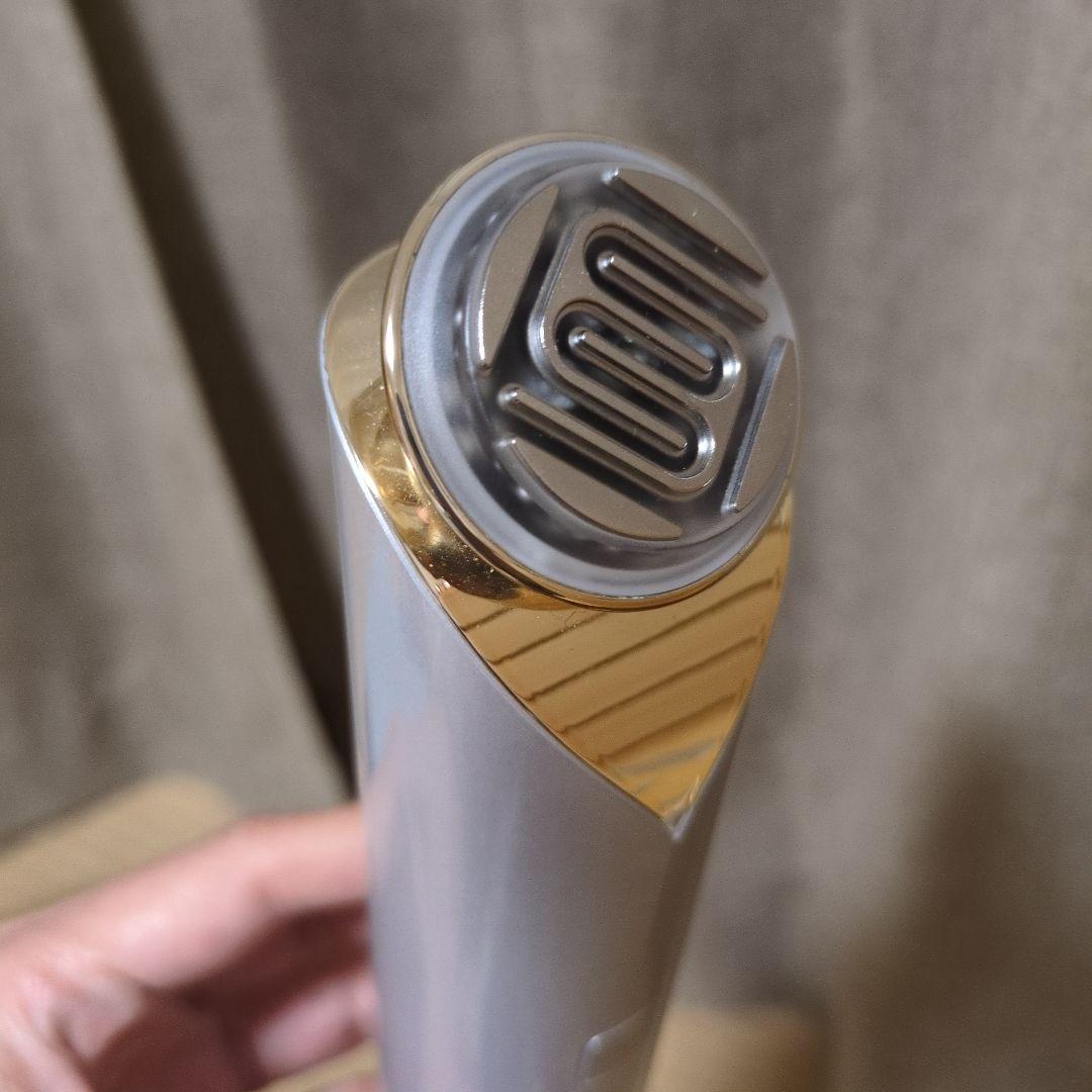 にいなさま専用♡ 美顔器 シルバー 美容液3本付き