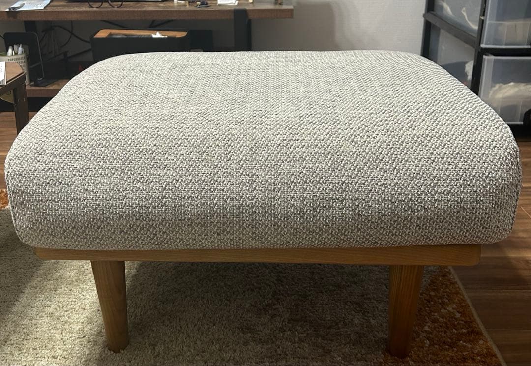 unicoウニコ オットマン SIAL