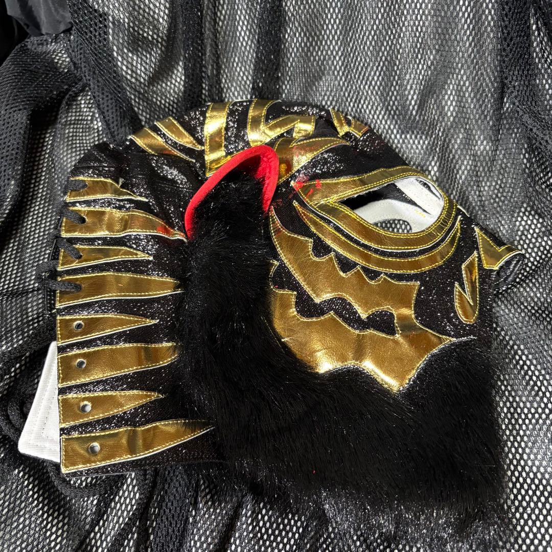 カ*ス様 ブラック・タイガー■タイガー・マスク　ミル・マスカラス　マスカラス　ド