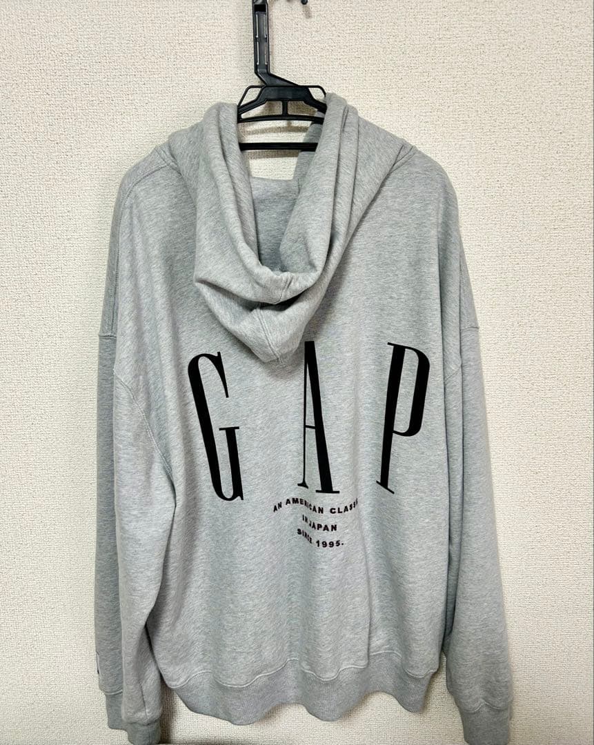 GAP 30th Anniversary パーカー グレー