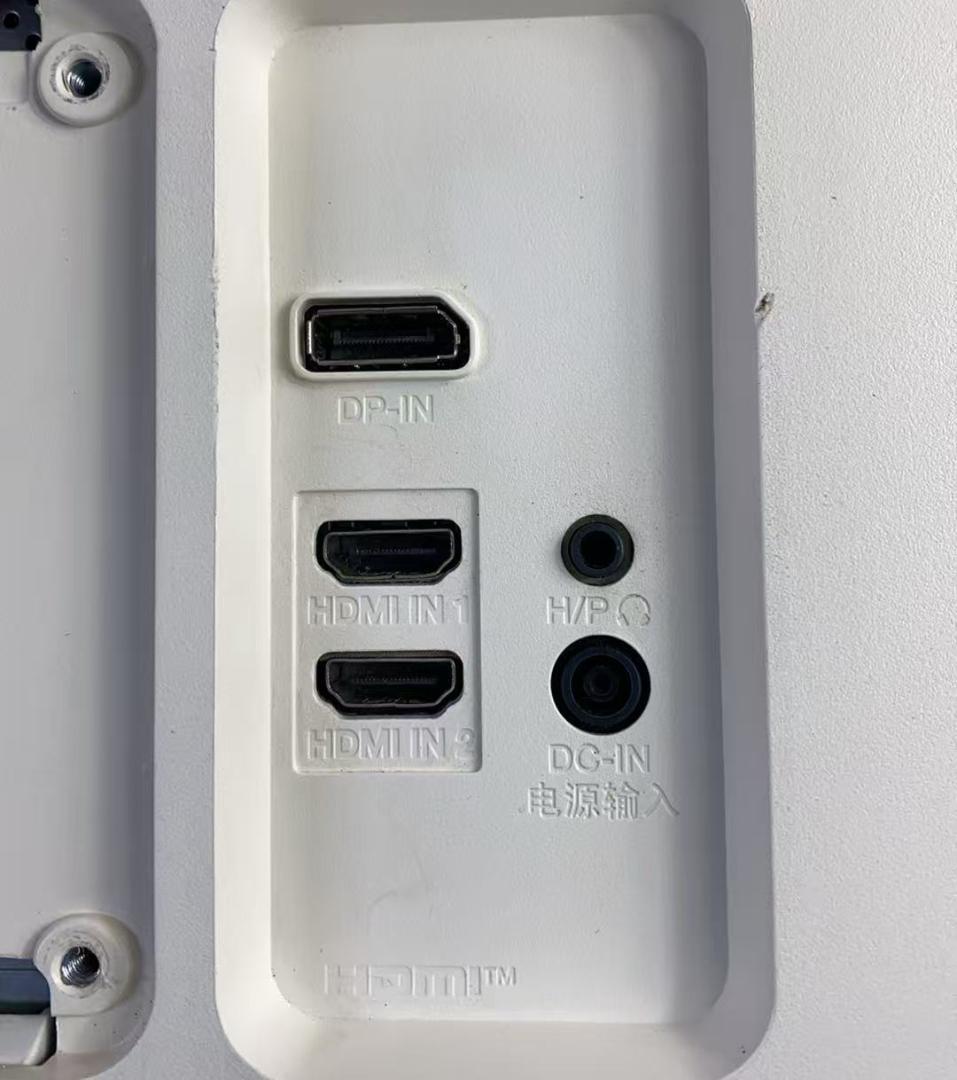 LG 32UN550-WAJP 4k 31.5インチ hdr pcモニター