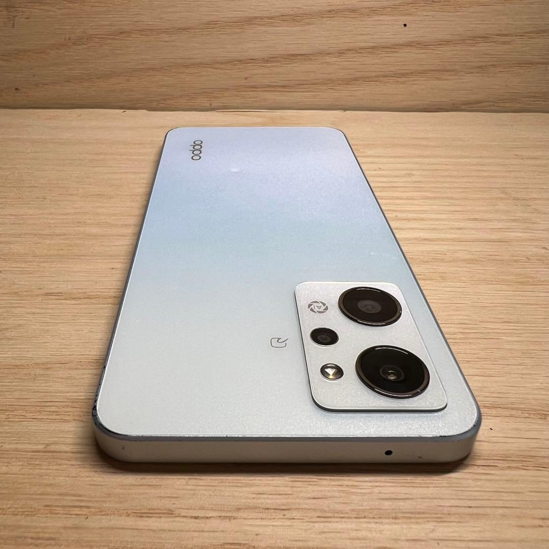 OPPO Reno7 A本体 E30