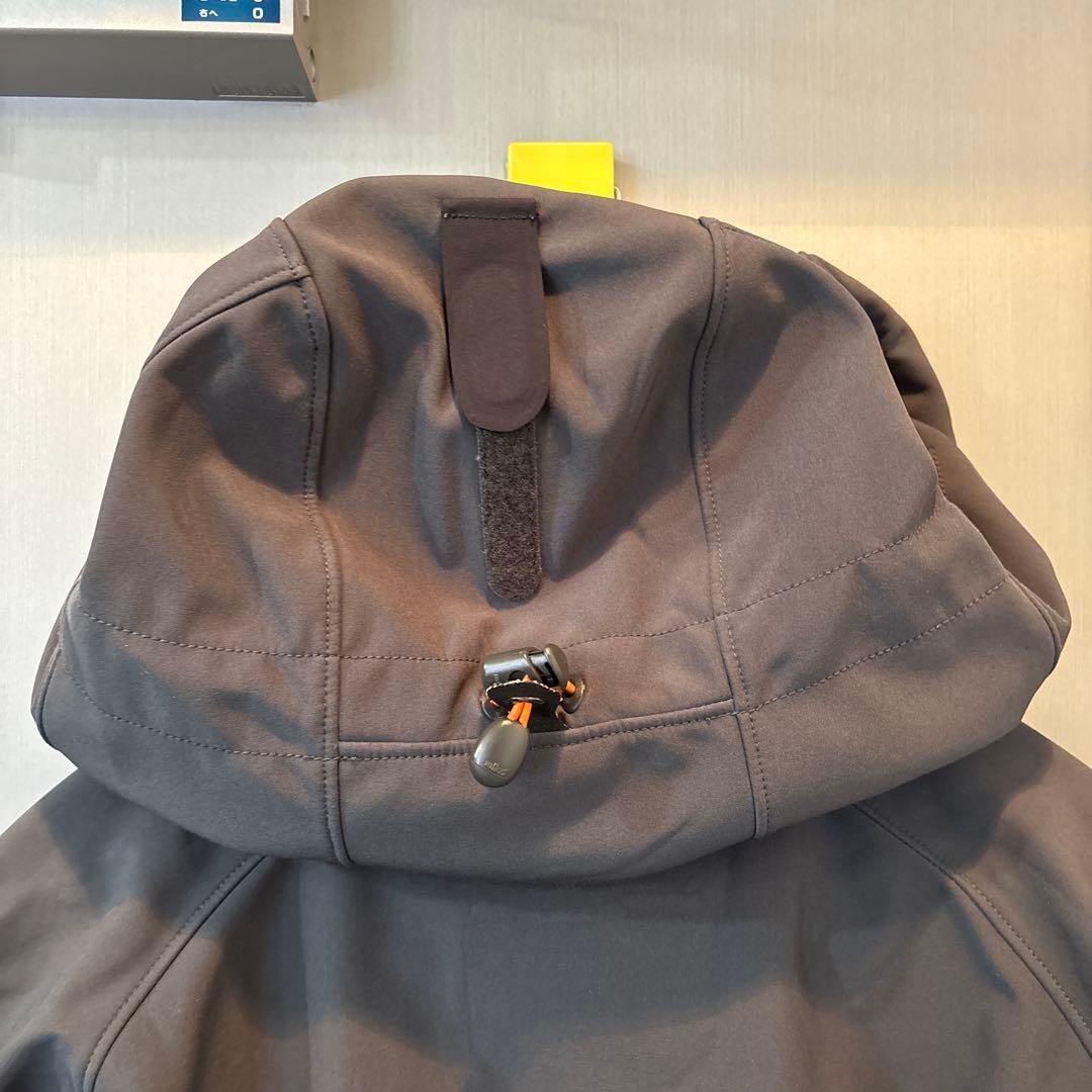 #mont-bell パウダーシェッドパーカ　ソフトシェル　マウンテンパーカー