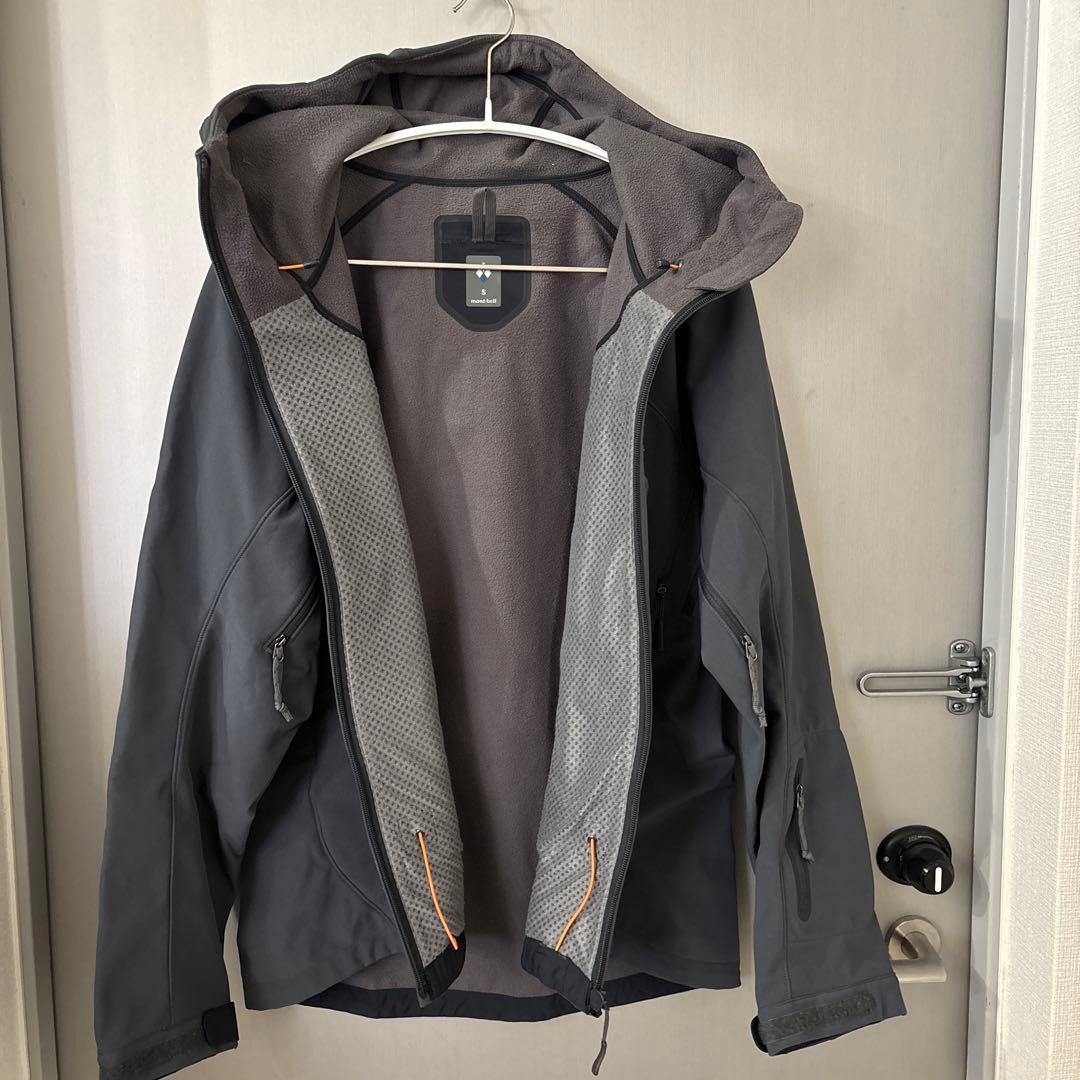 #mont-bell パウダーシェッドパーカ　ソフトシェル　マウンテンパーカー