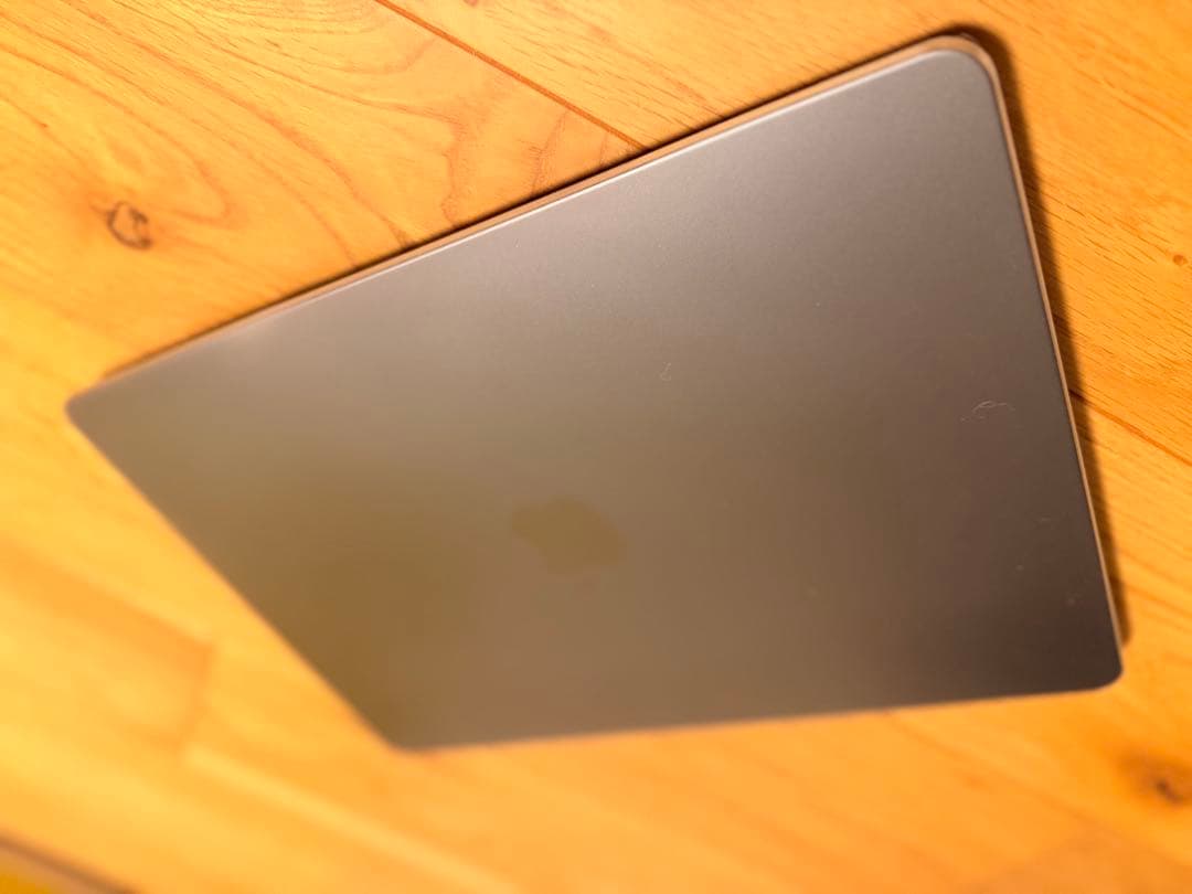 MacBook Air 13.6インチ A2681 512GB SSD