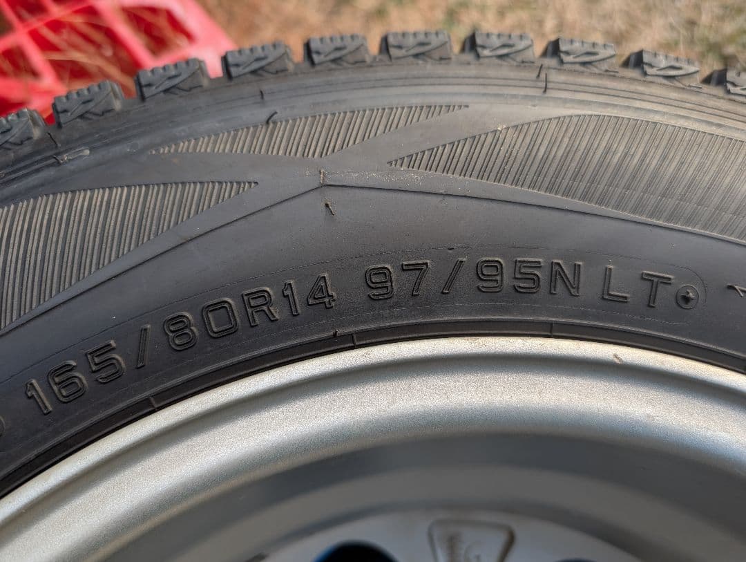 ②GAIA BRIG NV200(NCP160系)専用モデル4本セットの1本