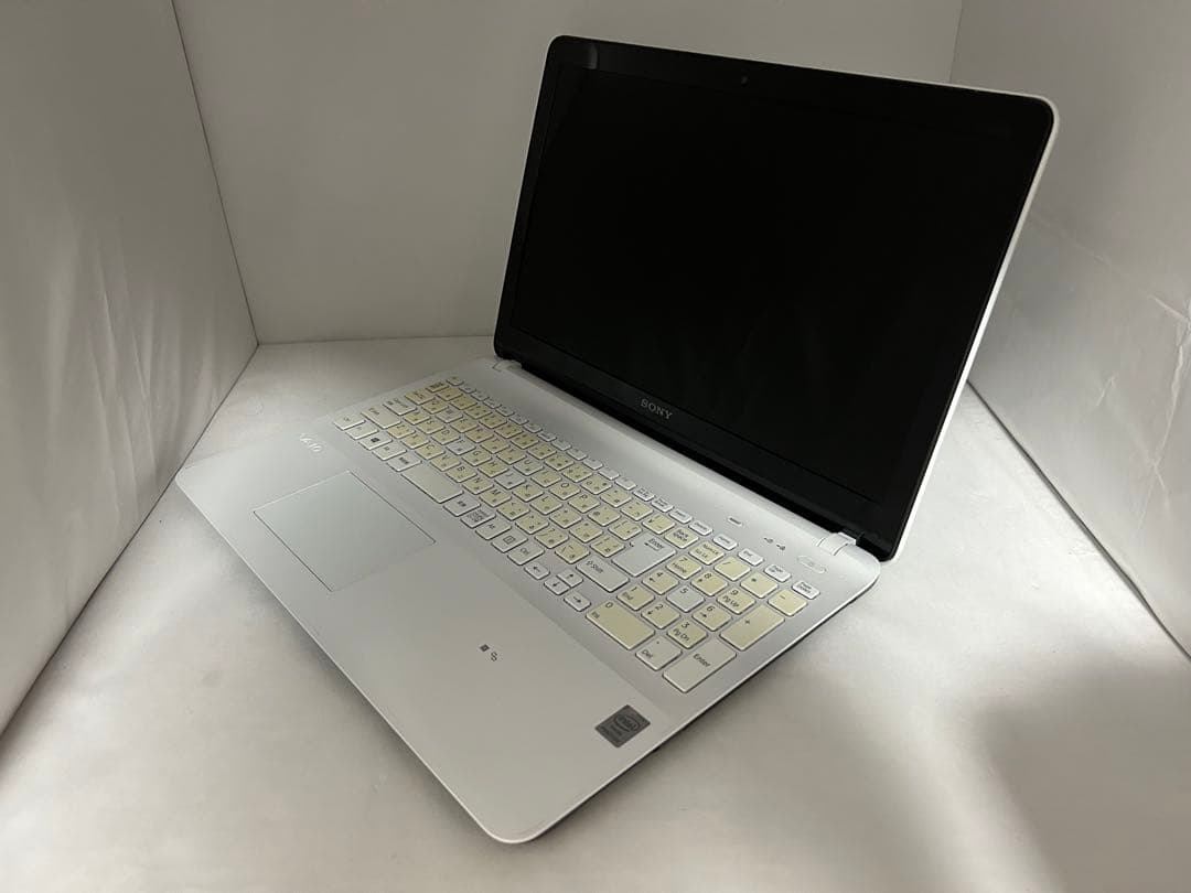 ソニー\4世代CPU\SSD\8G\カメラ\ブルートゥース\DVD\15.6型