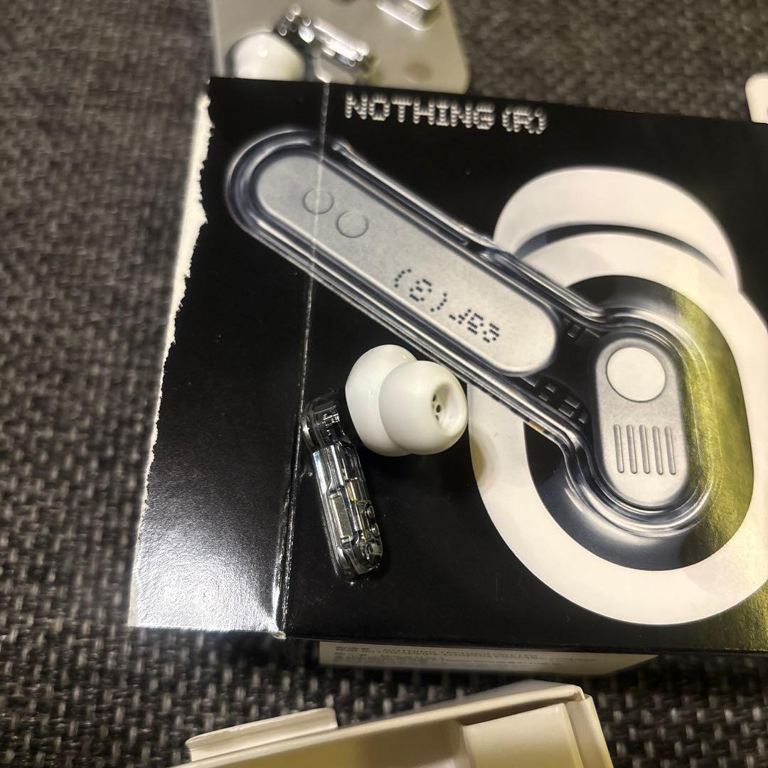 NOTHING ear (3) ホワイト　ワイヤレスイヤホン