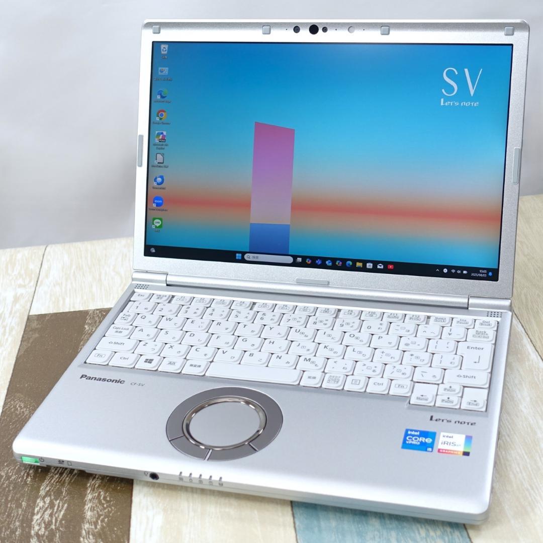 高年式で美品の軽量モバイル✨１１世代コアｉ５に超高速新品ＳＳＤ１Ｔ＆１６Ｇメモリ