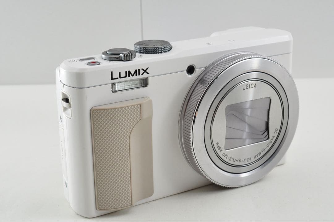美品 Panasonic LUMIX DMC-TZ85 ホワイト デジタルカメラ