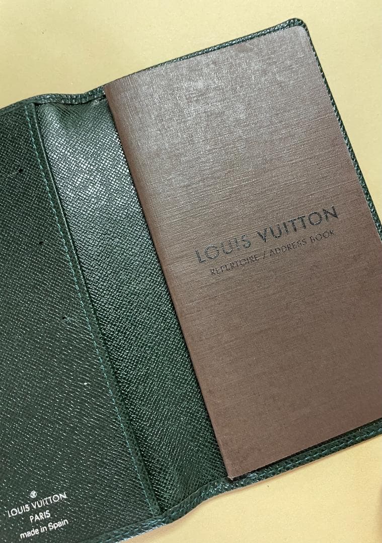 LOUIS VUITTON 　タイガ　手帳カバー