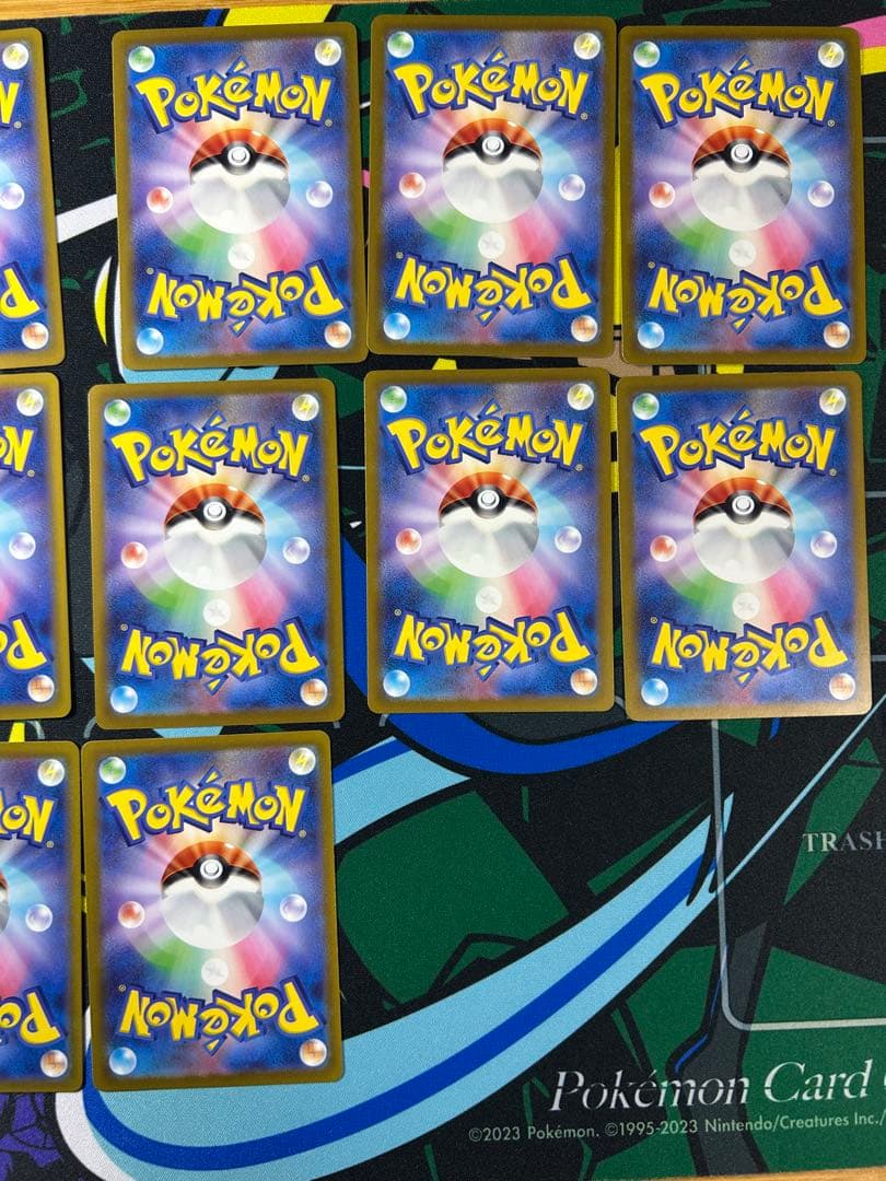 ピカチュウ16枚　SV-P 197 120 プロモ げきとうスパーク