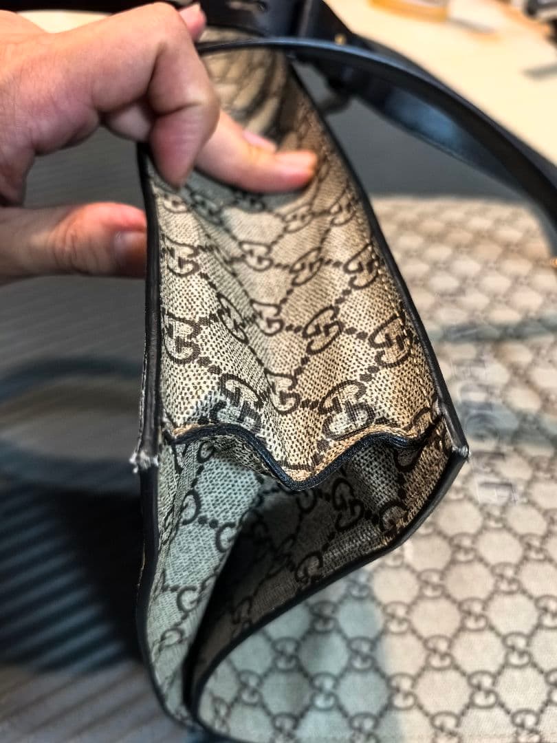 Gucci グッチ トートバッグGGスプリーム 2way タイガー柄