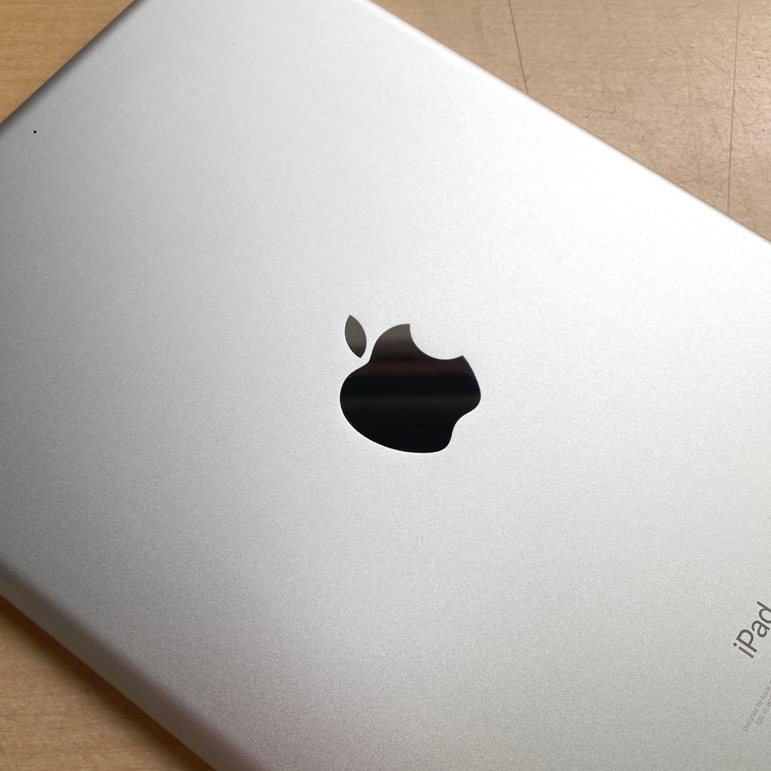 iPad 第5世代　A1822　Wi-Fiモデル　シルバー　32GB 超美品#2