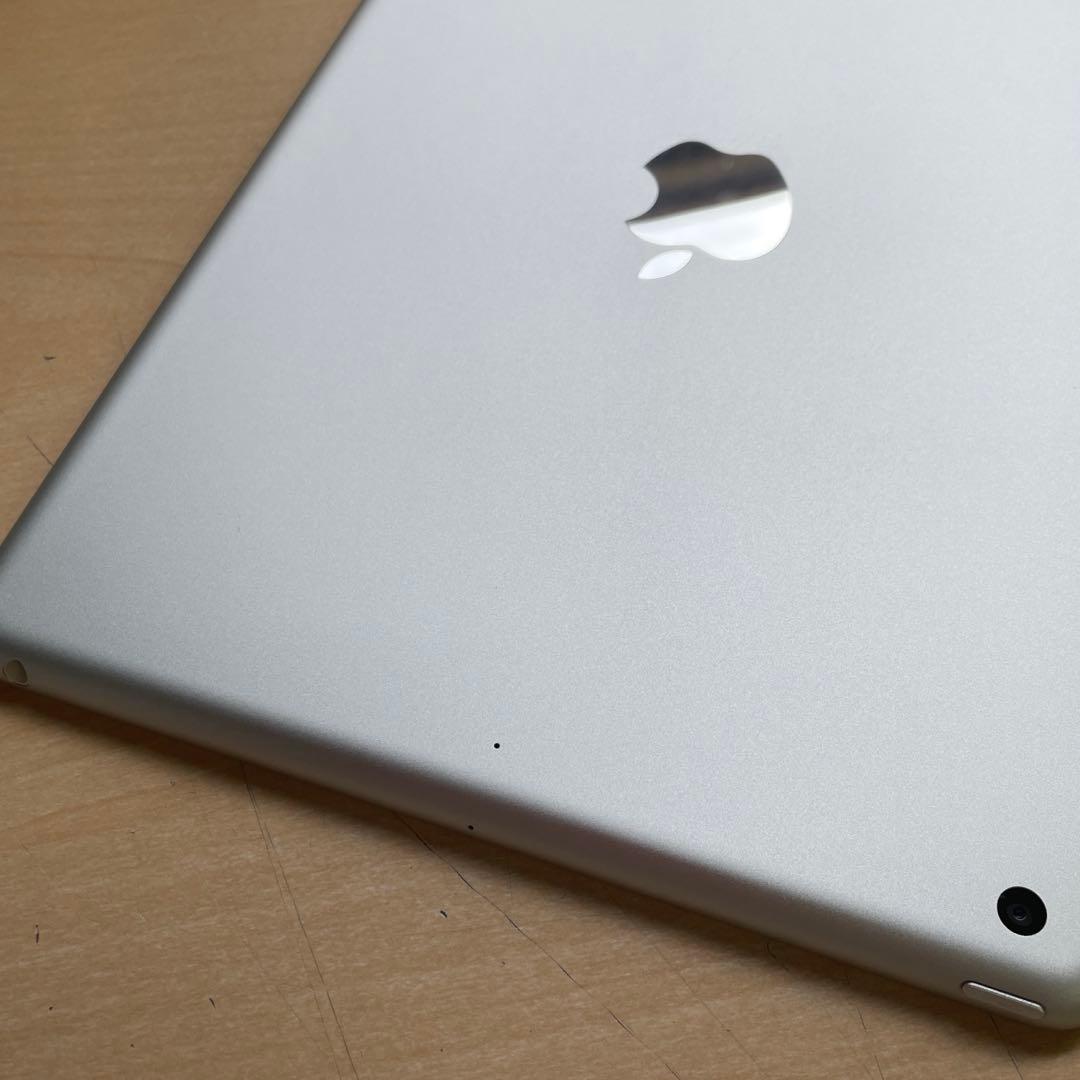 iPad 第5世代　A1822　Wi-Fiモデル　シルバー　32GB 超美品#2