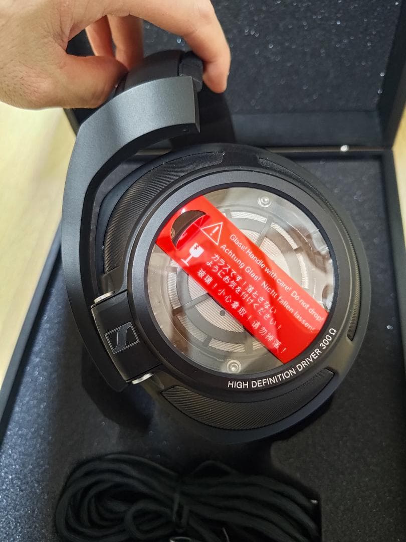 ヘッドホン Sennheiser HD 820